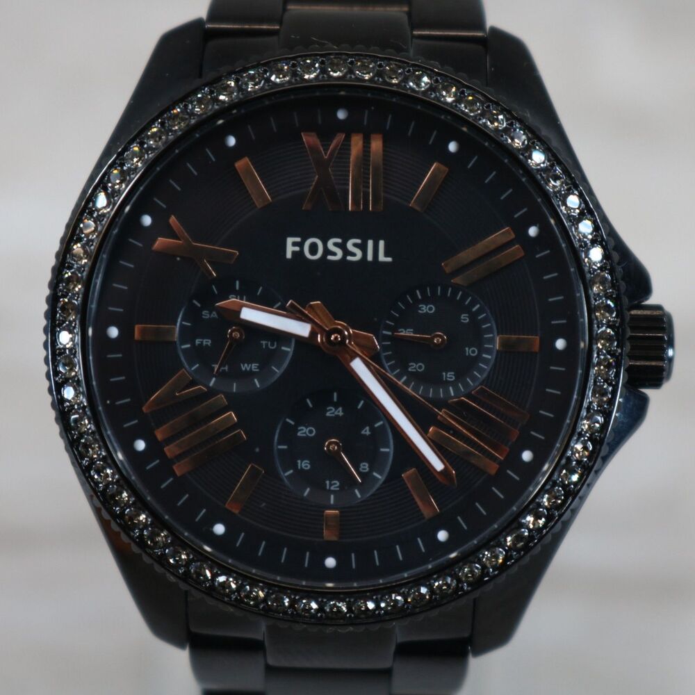 Fossil Chronograph Watch – Pre-Owned, New Battery, Round, Black 221
